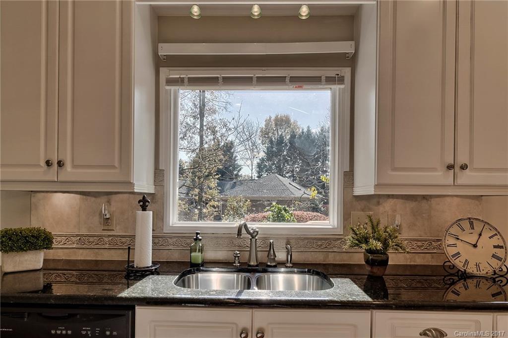 Beacon Knoll - Residential