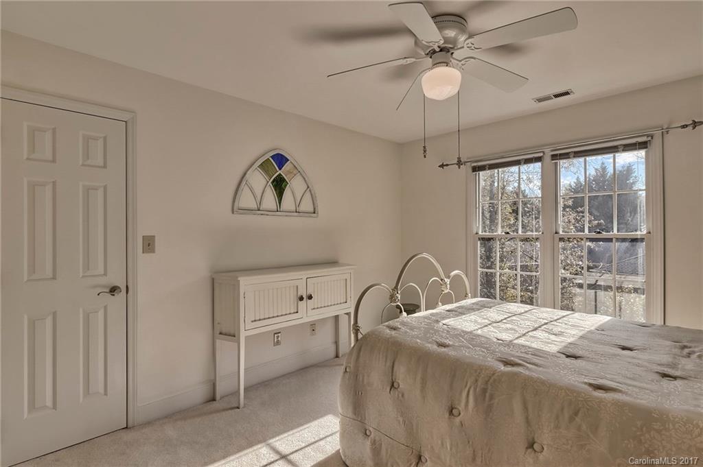 Beacon Knoll - Residential