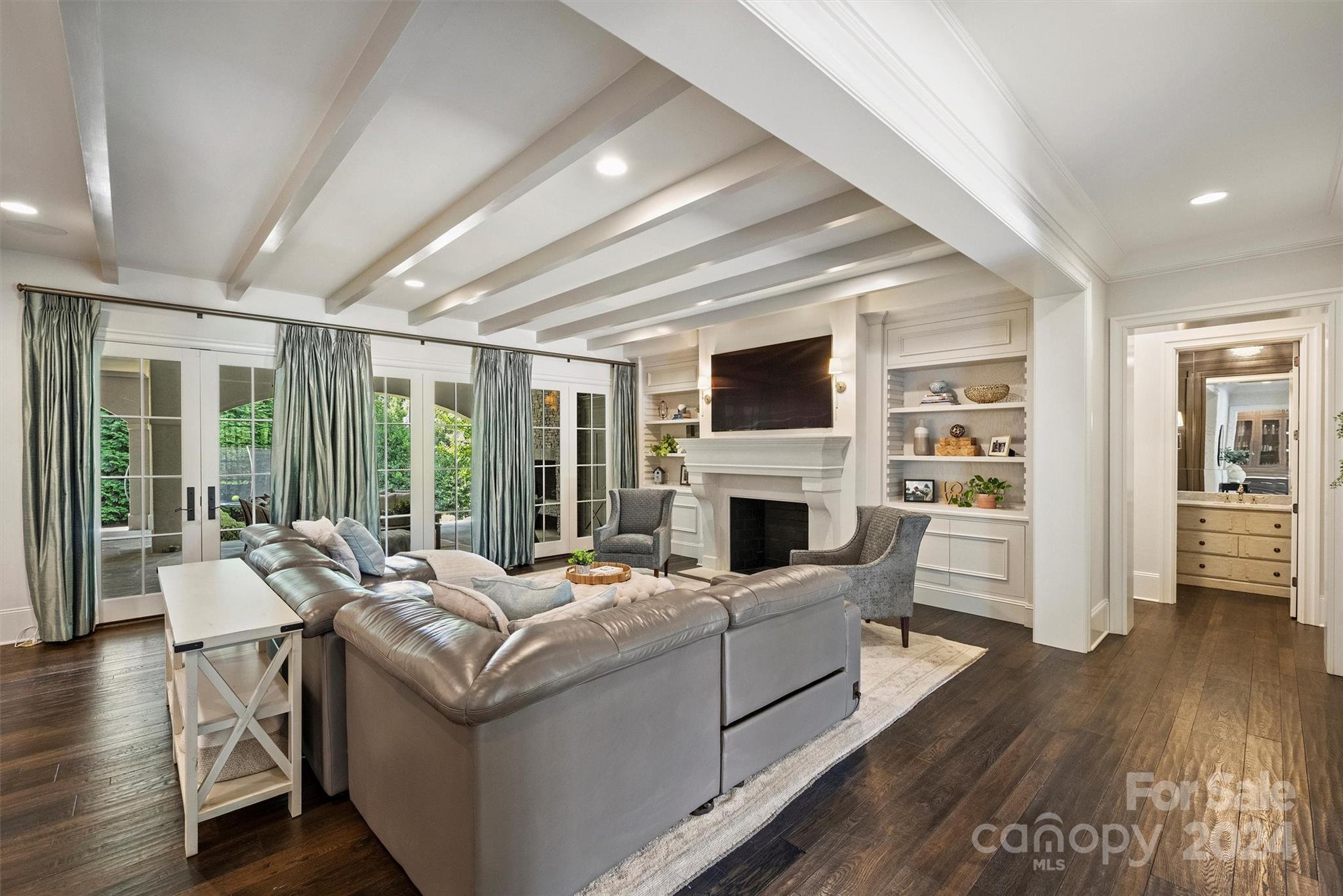 Stonegate - Residential