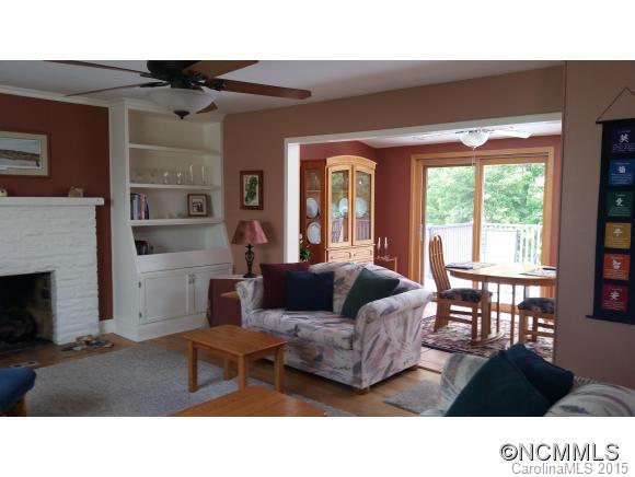 Larchmont Park - Residential