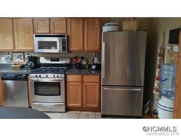 Larchmont Park - Residential