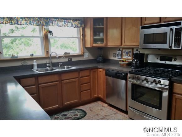 Larchmont Park - Residential