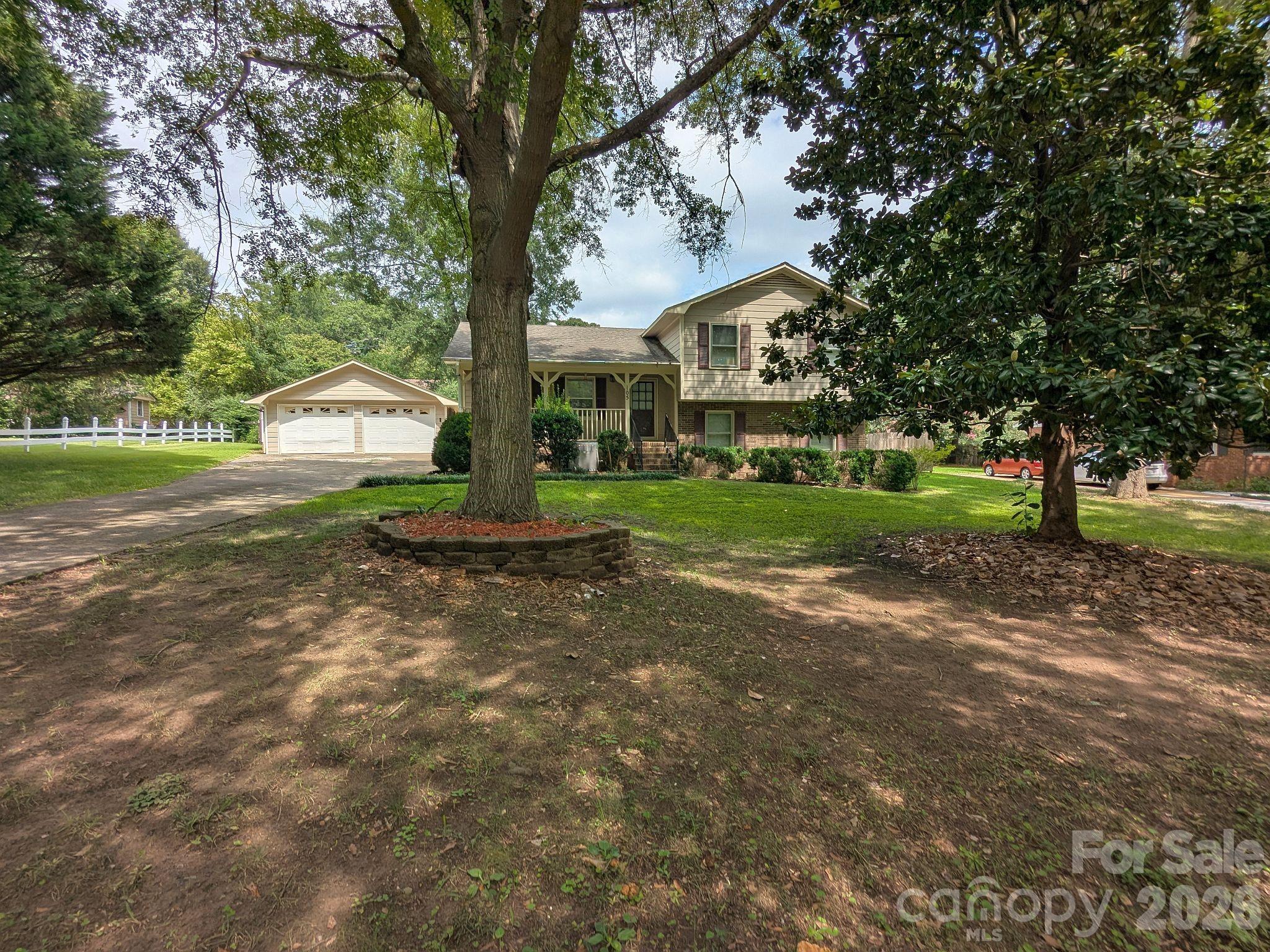 Foxwood - Residential