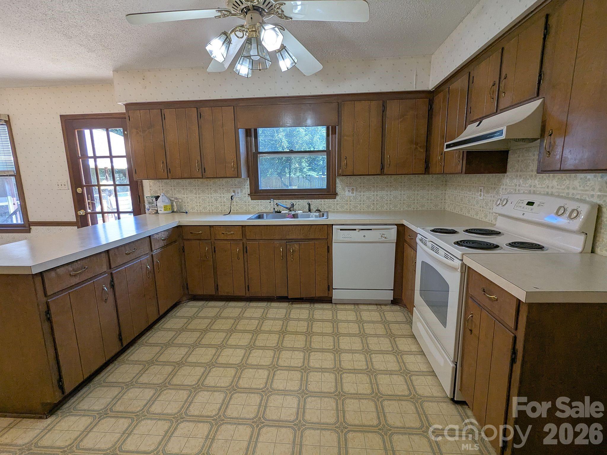 Foxwood - Residential