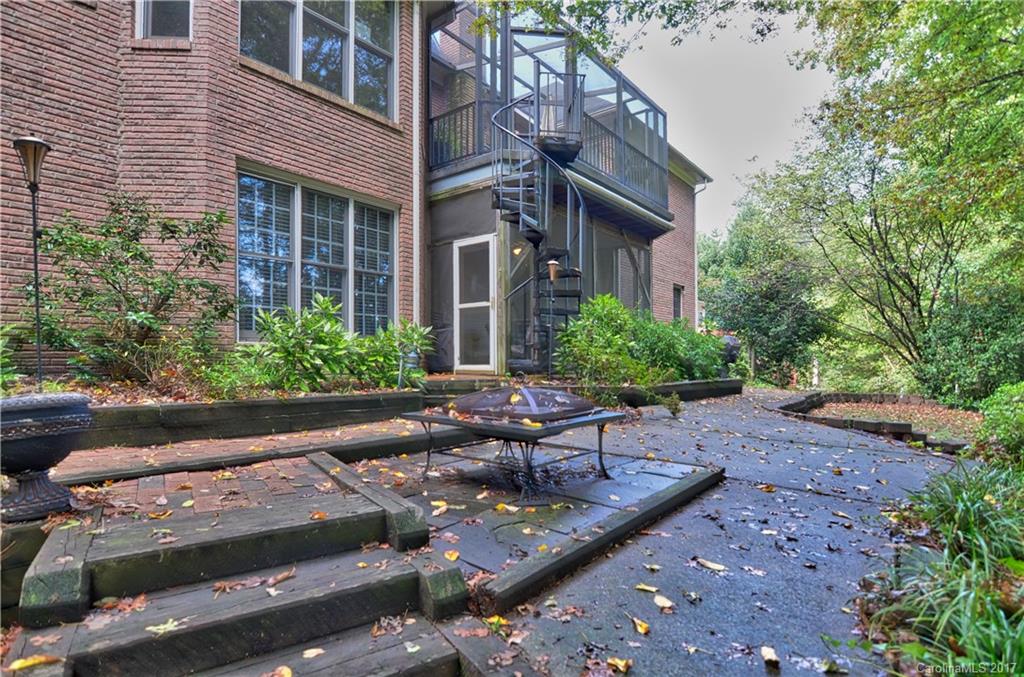 Highland Creek - Residential