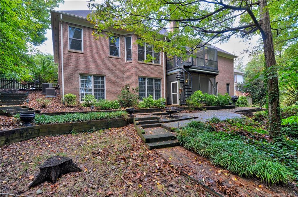 Highland Creek - Residential