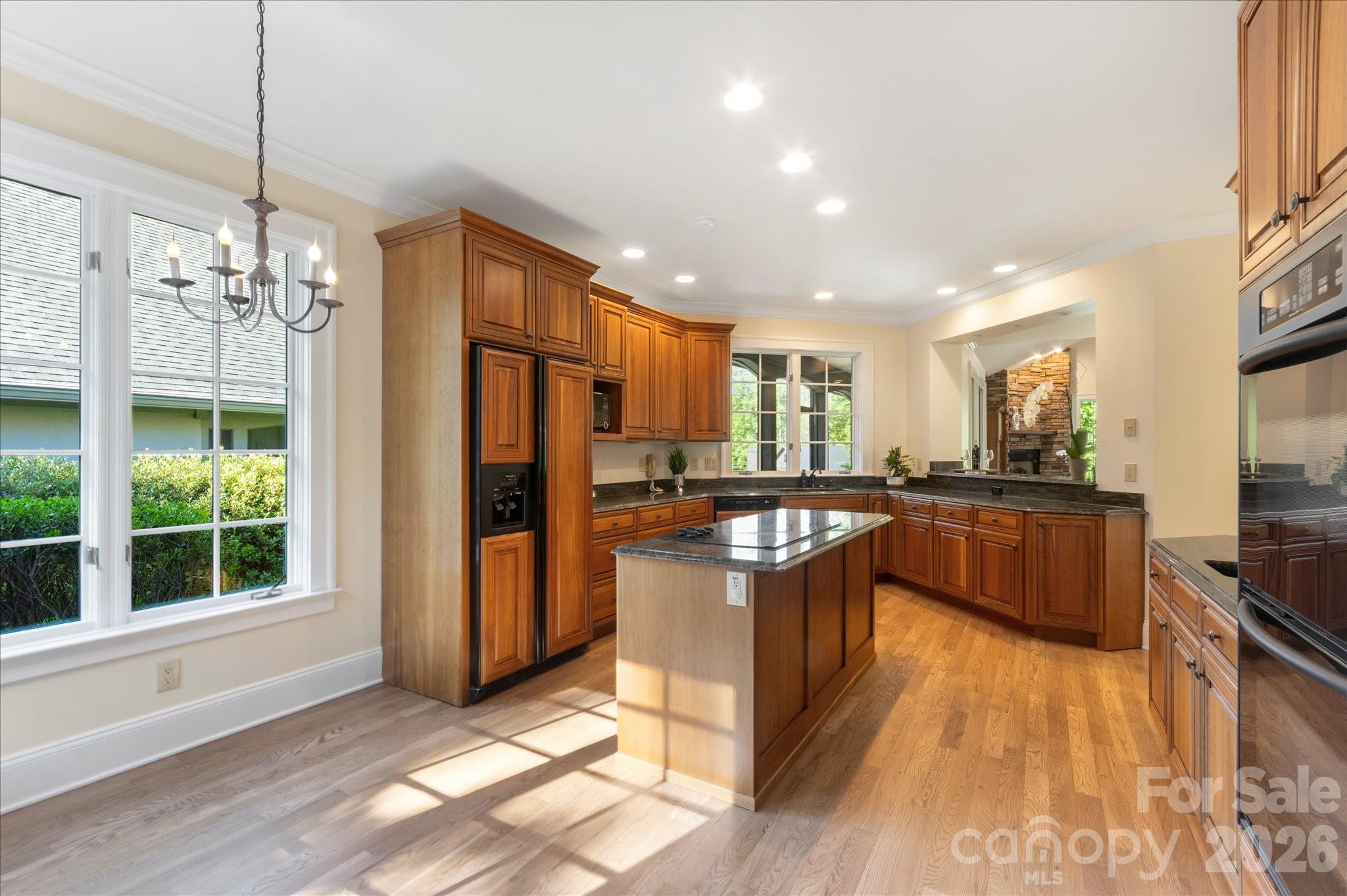 16 Hollyberry Lane