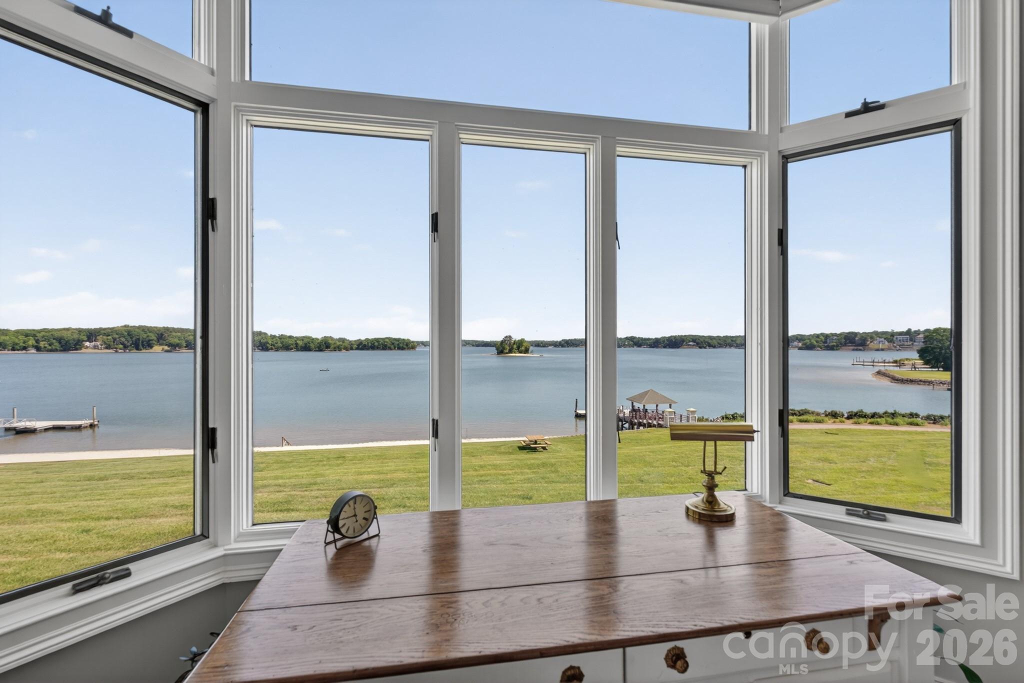 Lake Club - Residential