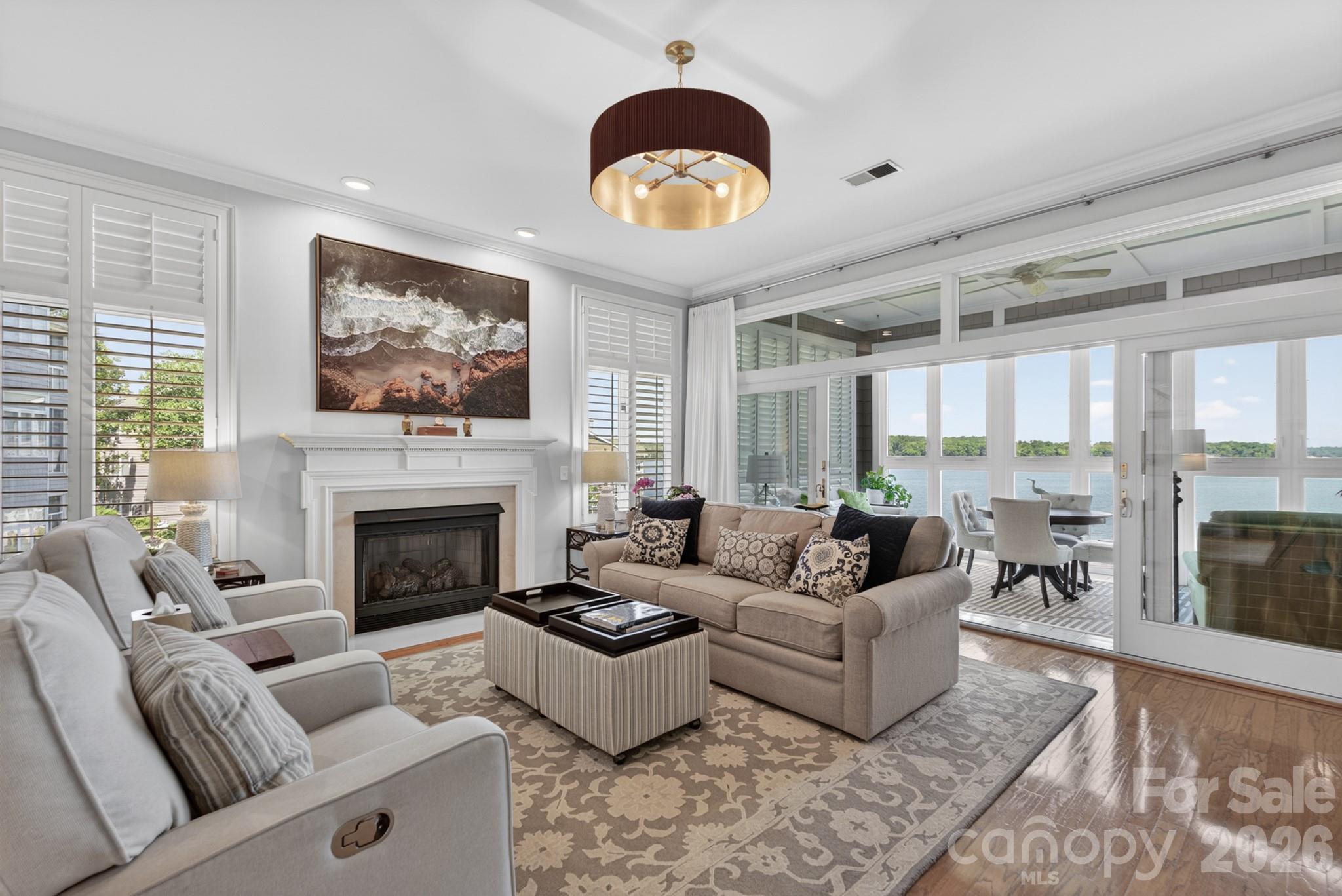 Lake Club - Residential