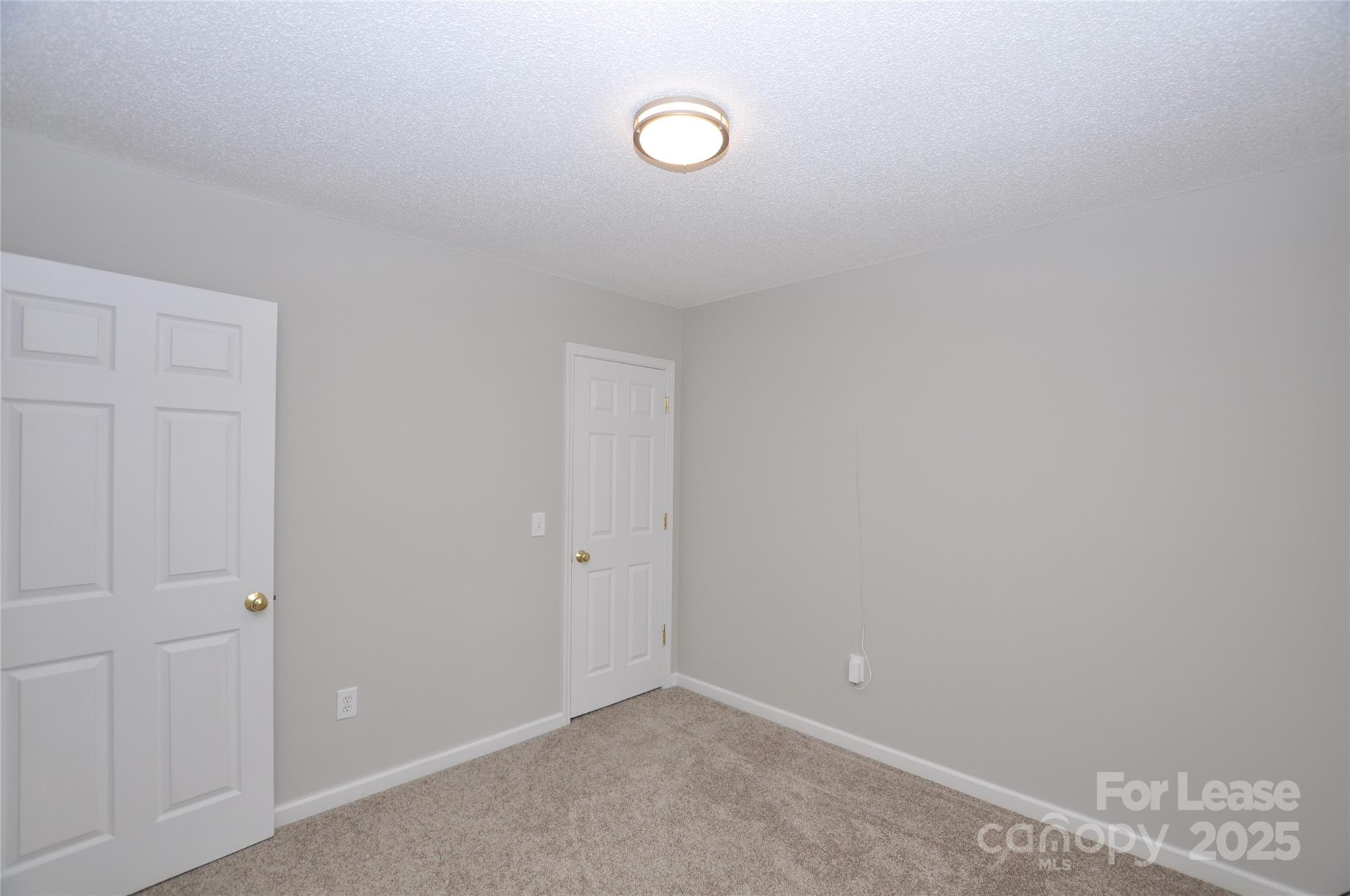 Moss Acres - Residential Lease