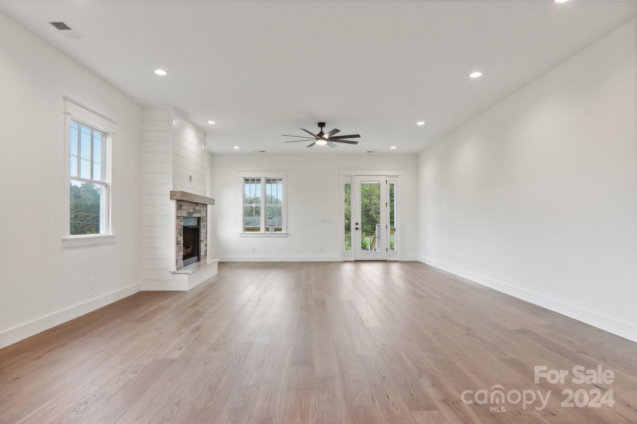 20 Maple Knoll Drive