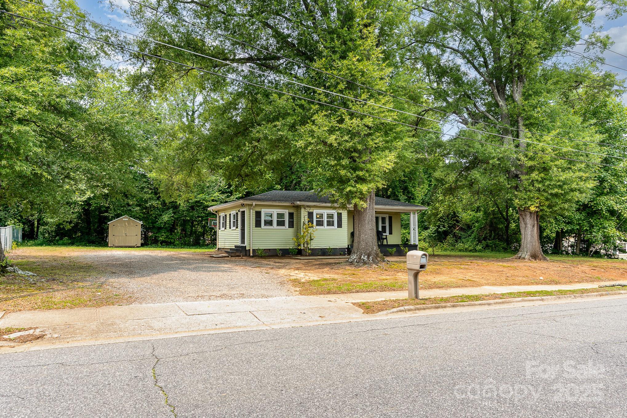 39 Selma Drive