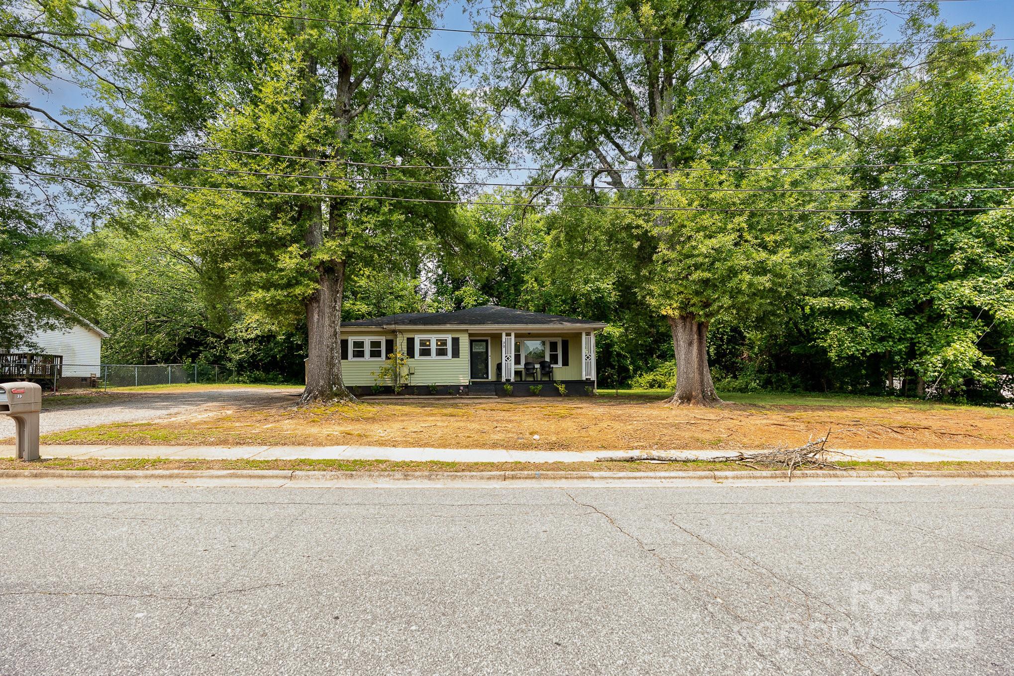 39 Selma Drive