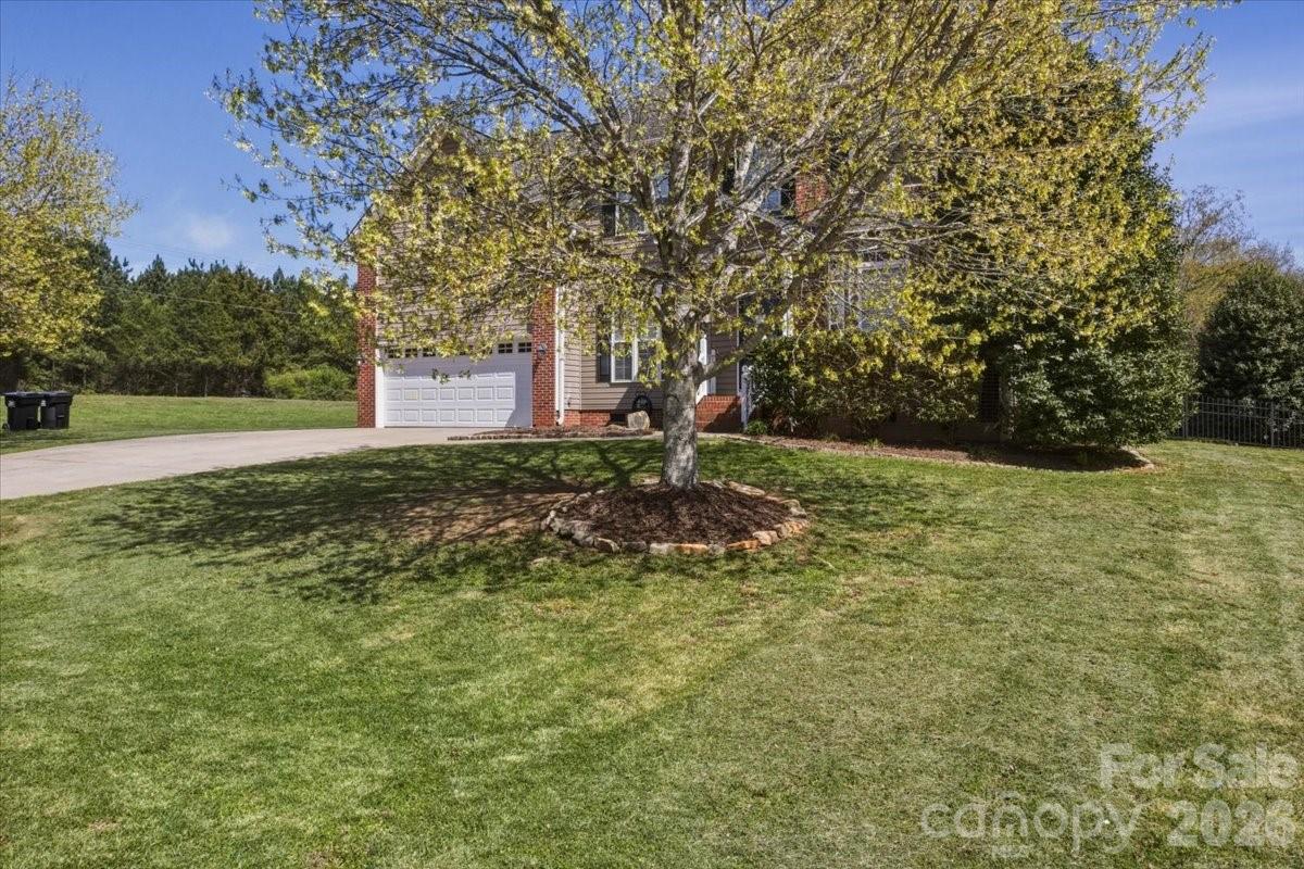 1505 Forest Pointe Lane