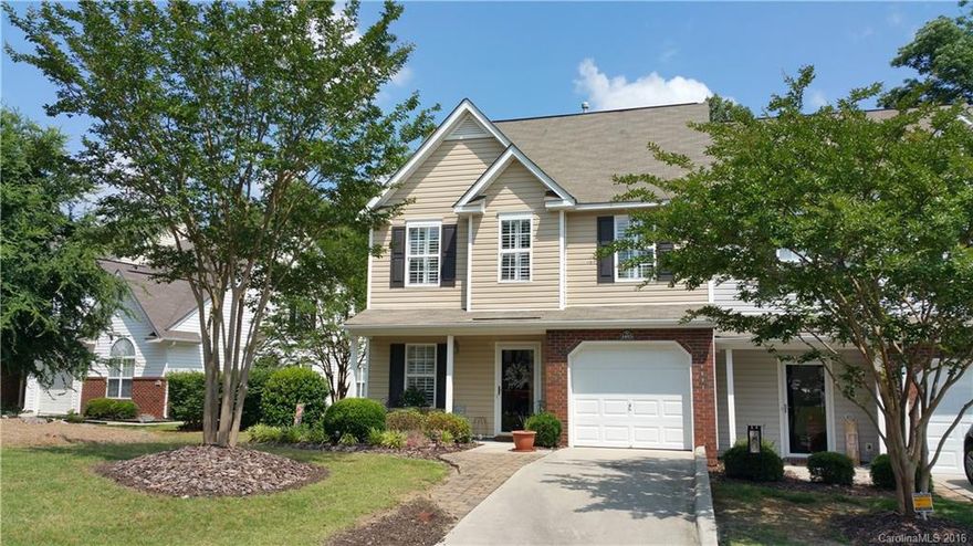 Beautifully Maintained 3 br, 2.5 ba, townhouse with an open floor plan.  Master suite down, 2 br upstairs with a loft overlooking downstairs living space. Plantation Shutters throughout.  Perfect end unit that is only steps from the pool.  Over-sized deck with wooded back drop.  Won't last long!  Schedule your private showing today.