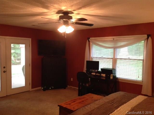 Pioneer Village - Residential