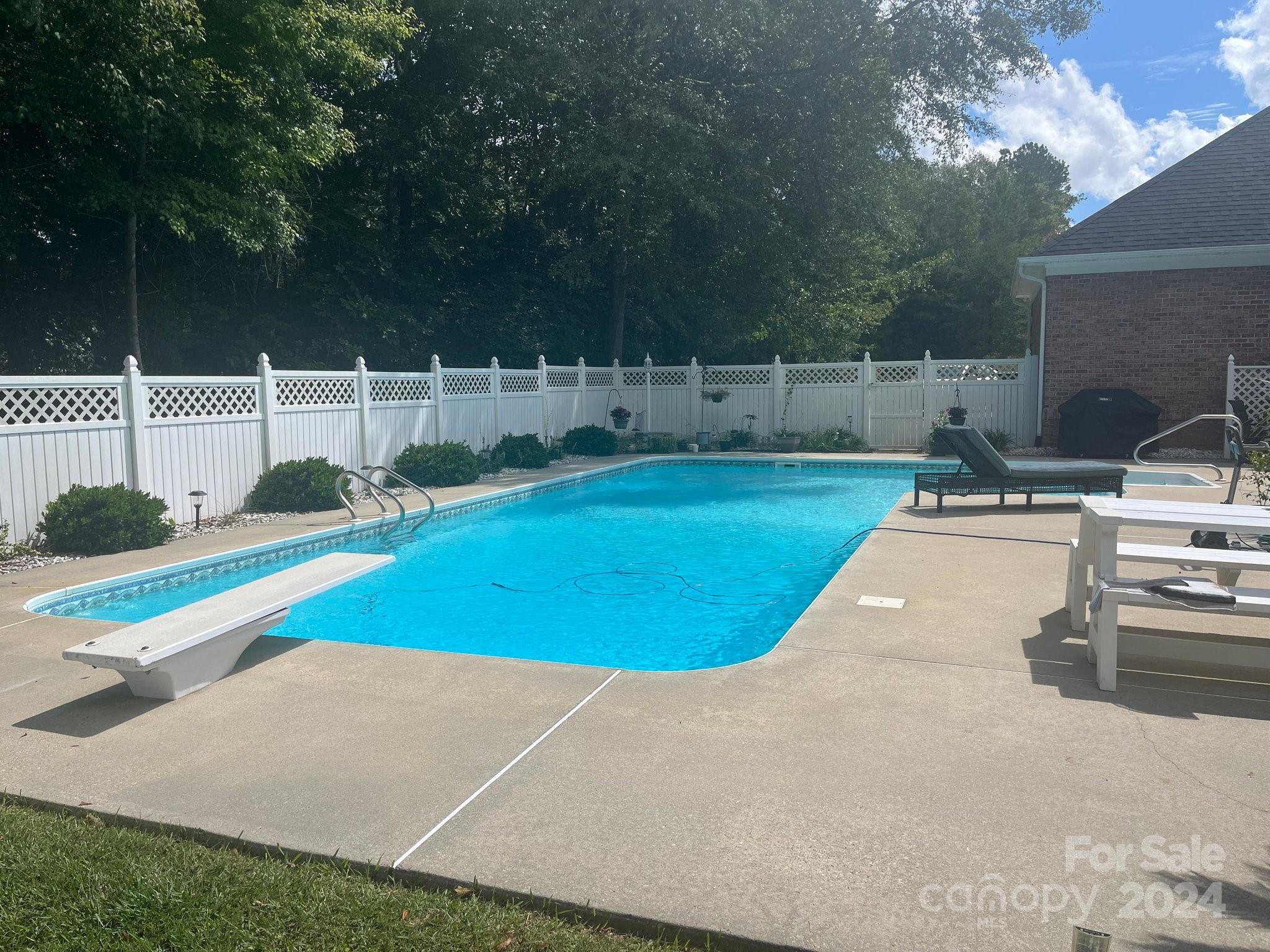 Providence Crossing - Residential