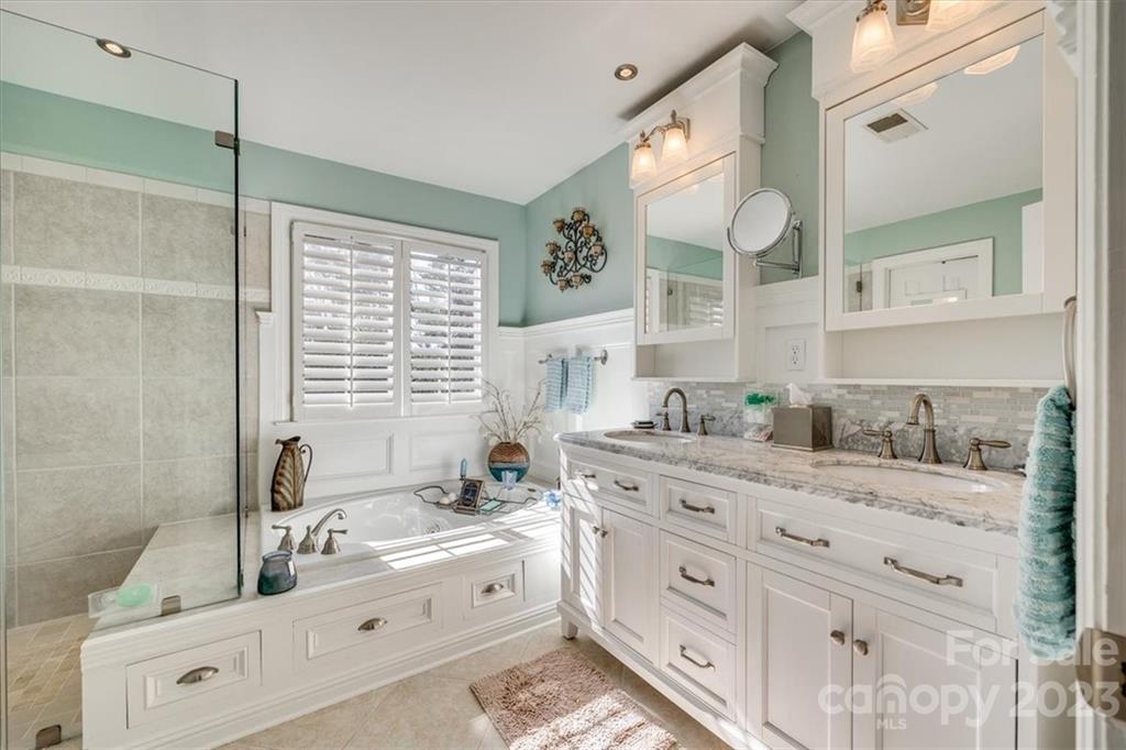 Beacon Knoll - Residential