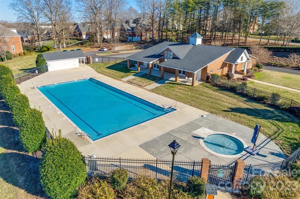 Beacon Knoll - Residential