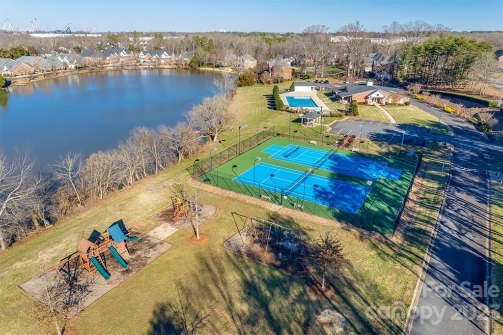 Beacon Knoll - Residential