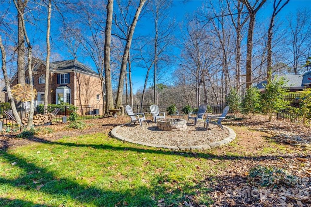 Beacon Knoll - Residential