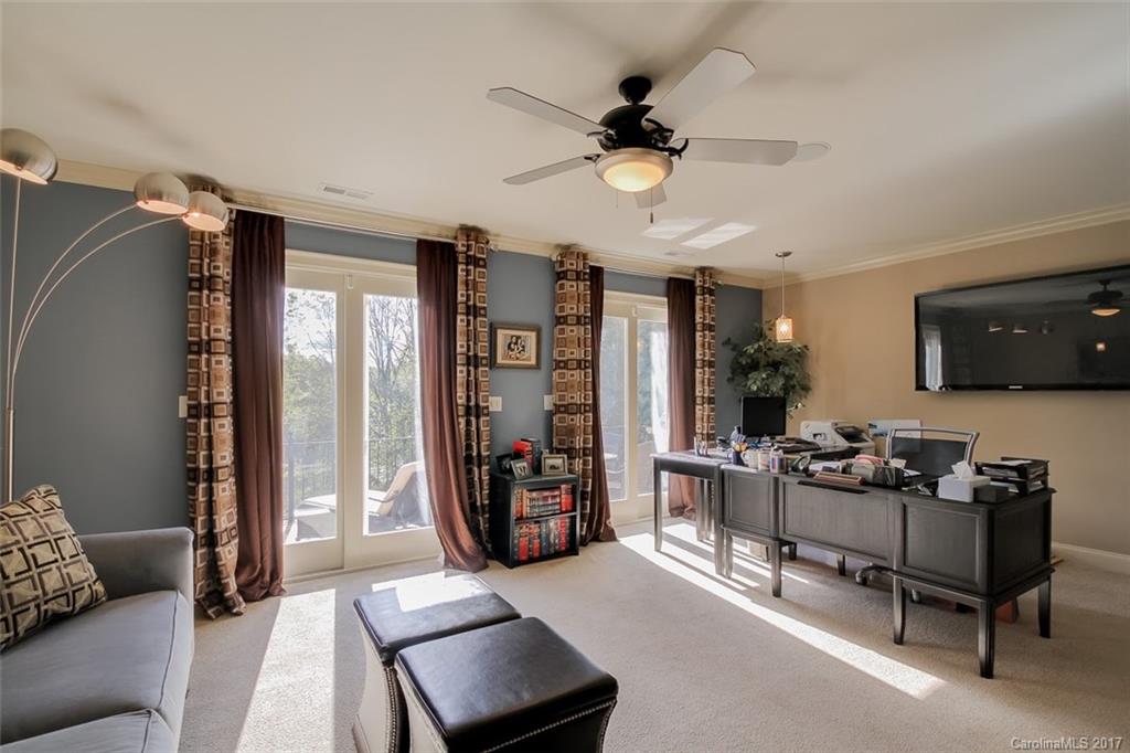 Pine Creek - Residential