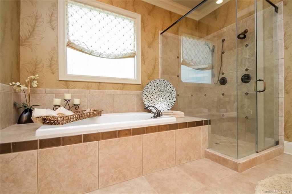 Pine Creek - Residential