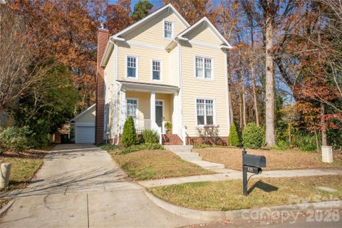 Photo of 521 Lees Court Street, Charlotte, NC 28211 (MLS # 4328746)