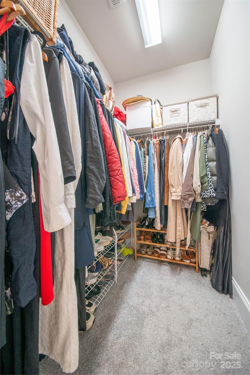 Whitby Pond - Residential