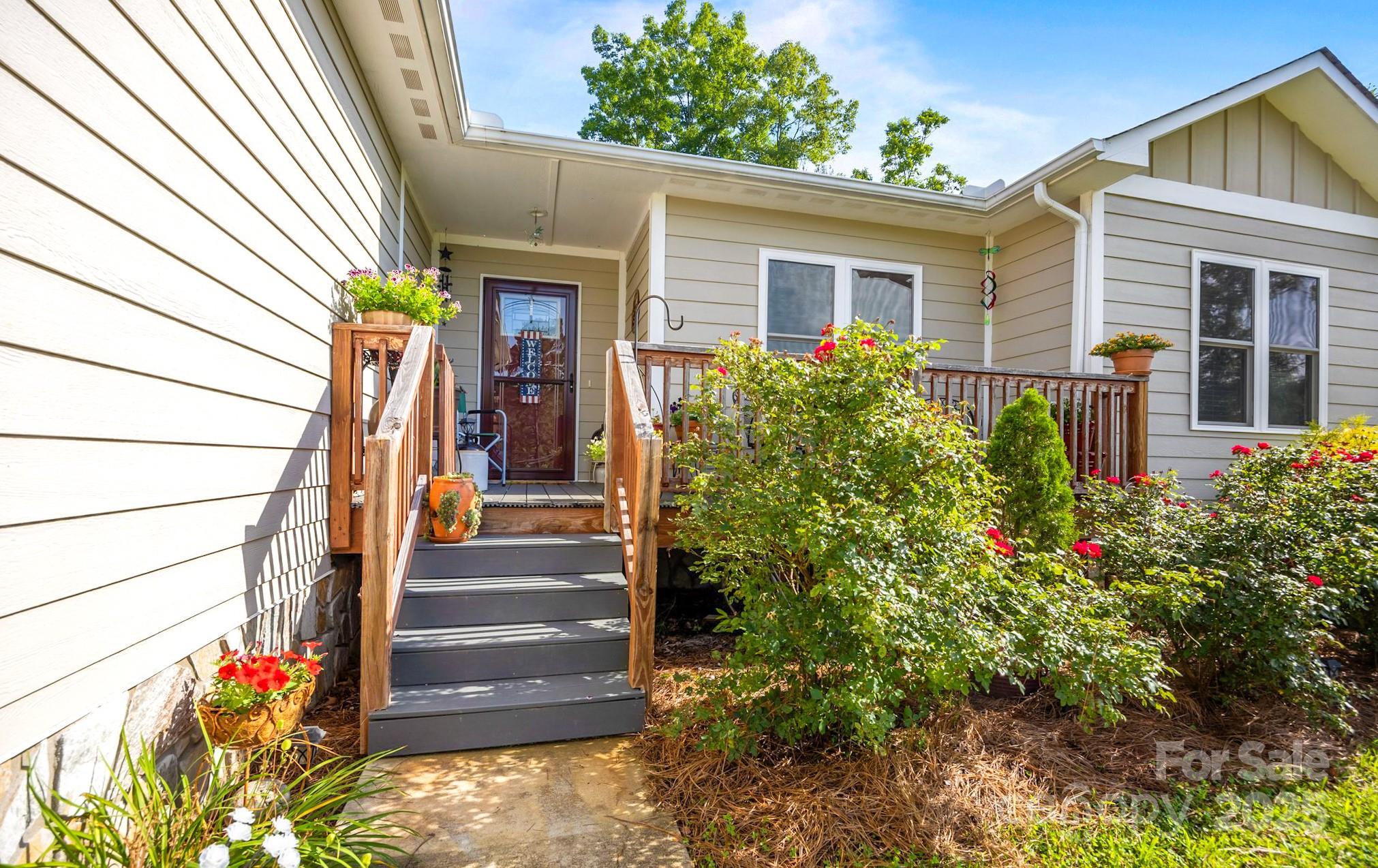 2369 Saratoga Run