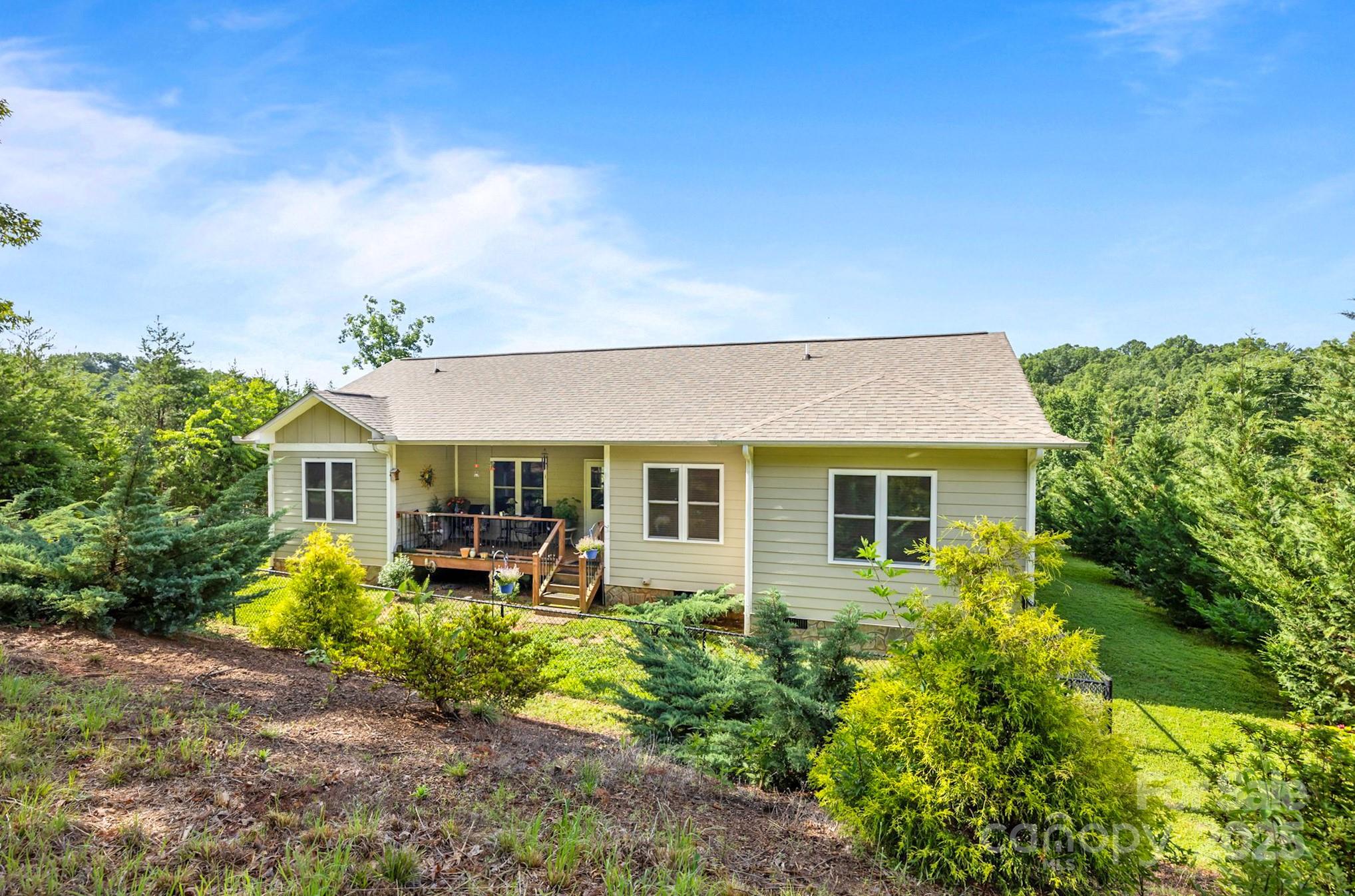 2369 Saratoga Run