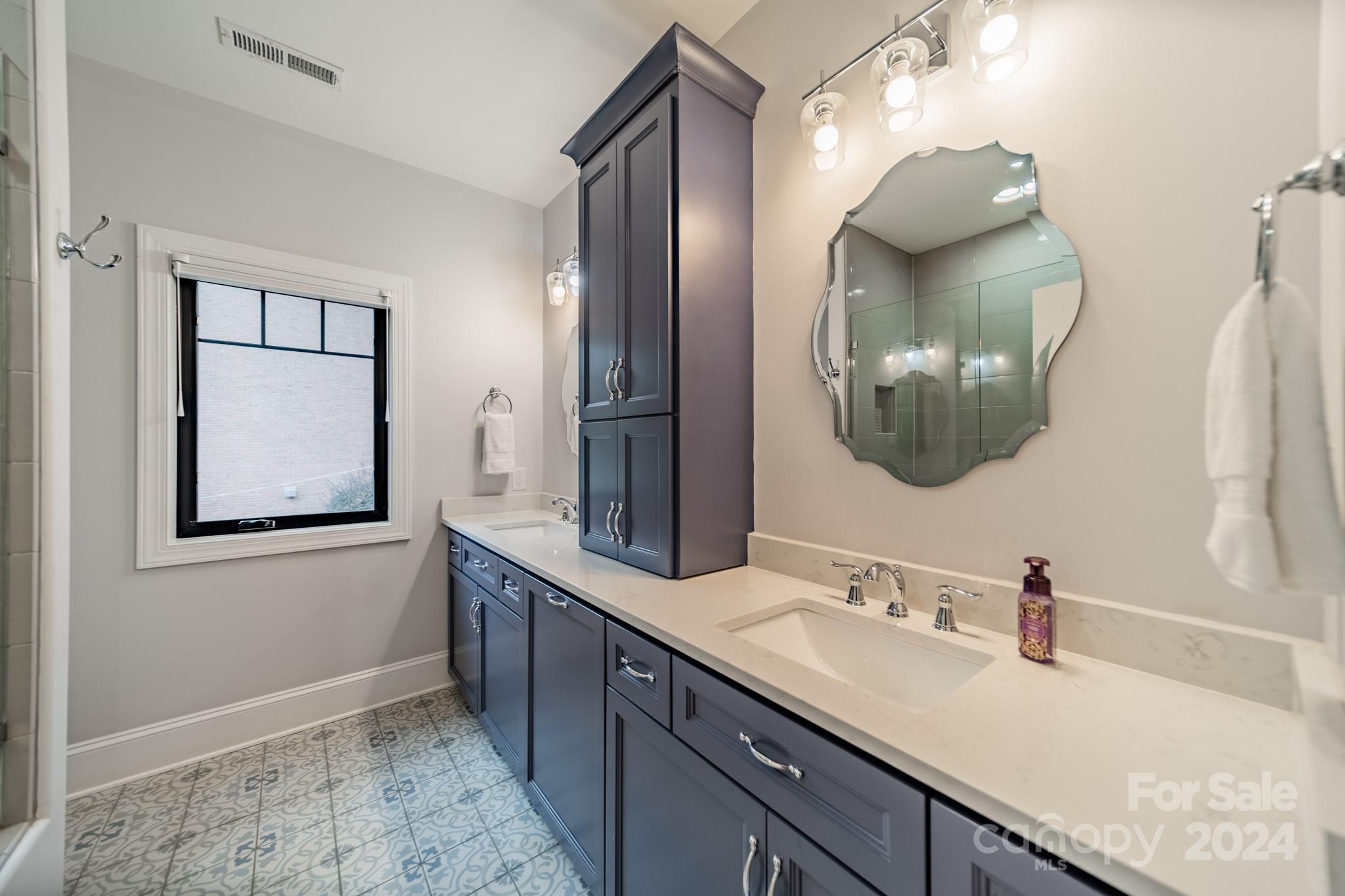 Sailview - Residential