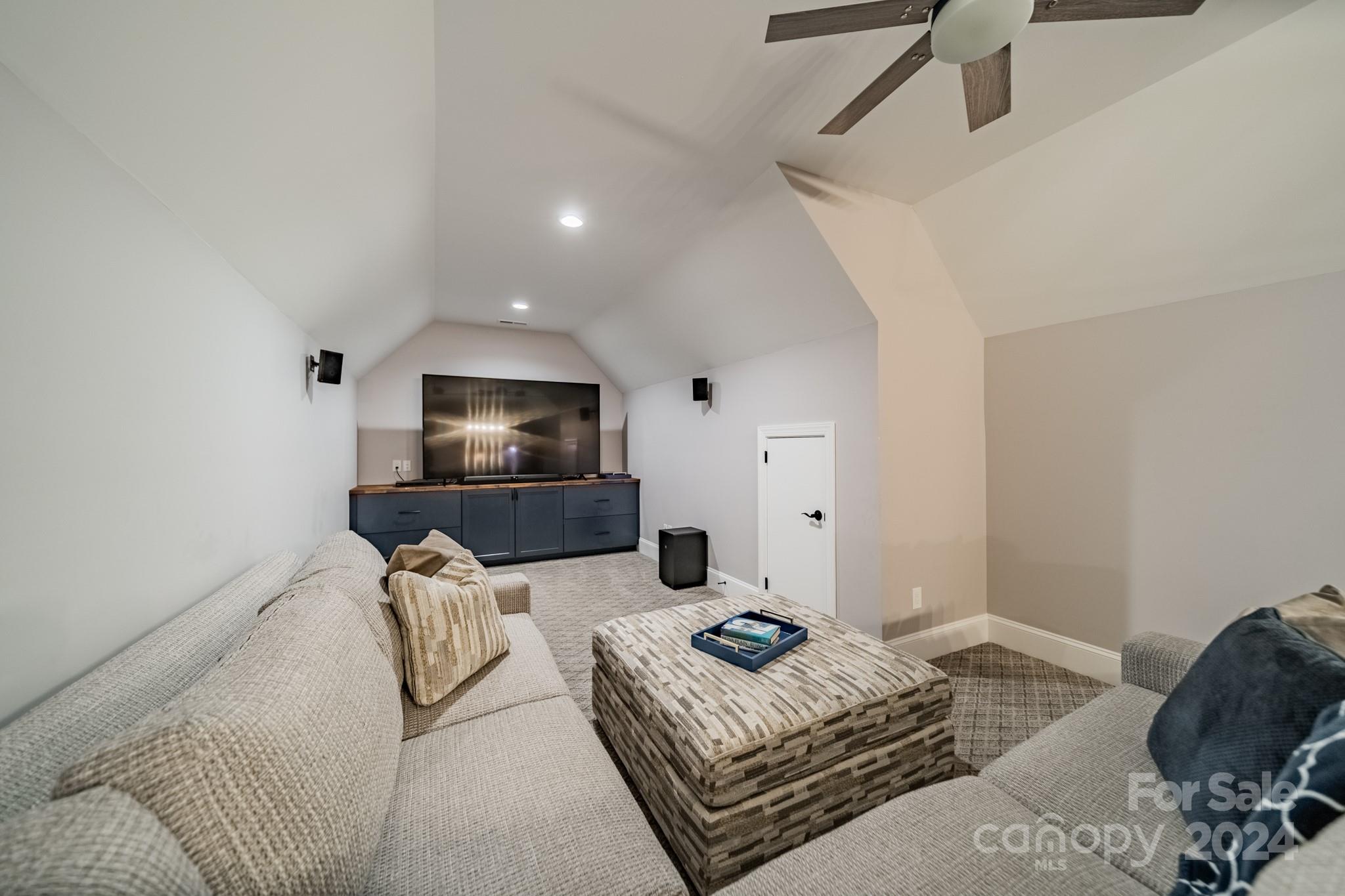 Sailview - Residential