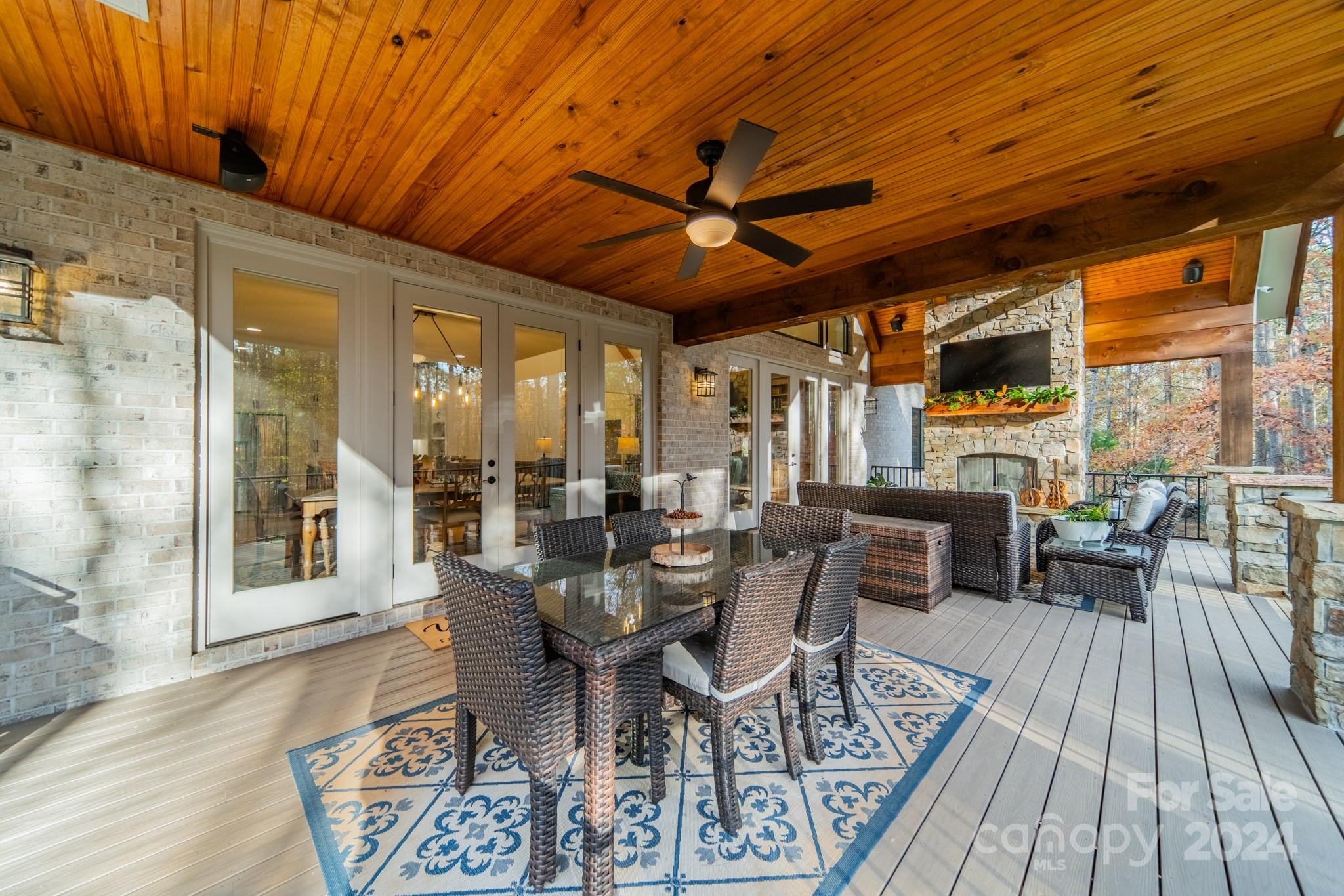 Sailview - Residential