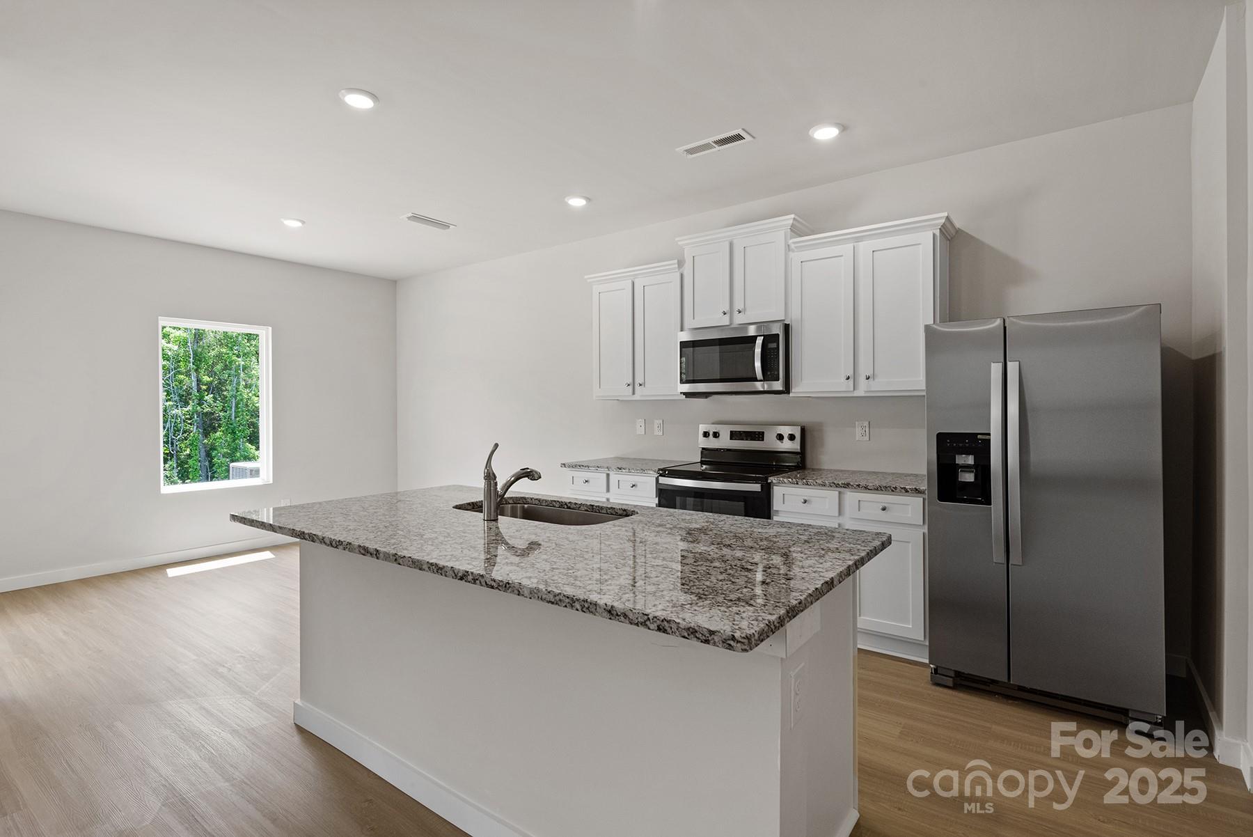 1512 Doran Terrace