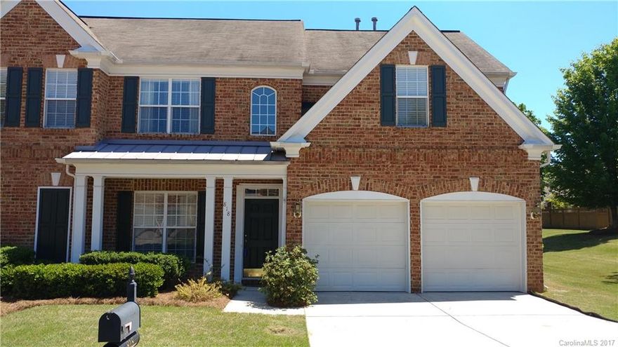 Best lot in the neighborhood ! End of cul-de-sac backing to common area. Rest & relax in tranquility on your private walled patio. Downstairs master features large walk-in, dbl. vanity, garden tub & sep. shower.  Two bedrooms & loft up, as well as full bath & walk-in attic. Large, open kitchen w/ breakfast area has SS appliances, island, desk area, & light maple cabinetry. Huge 2-sty. Gr w/ gas-log fireplace has pass-thru to kitchen. New interior paint. Walk to downtown Matthews.