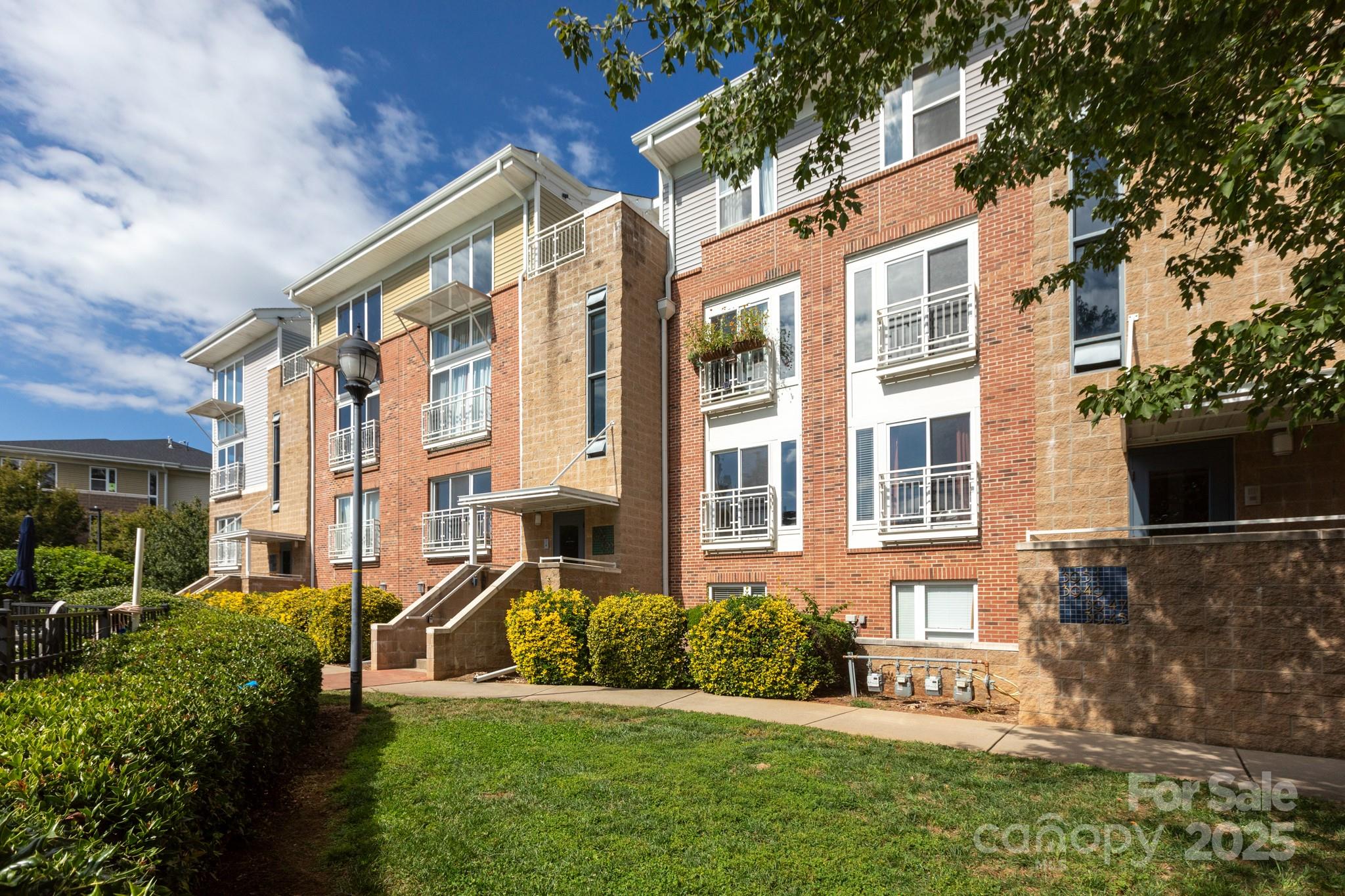 The Arts District - Residential