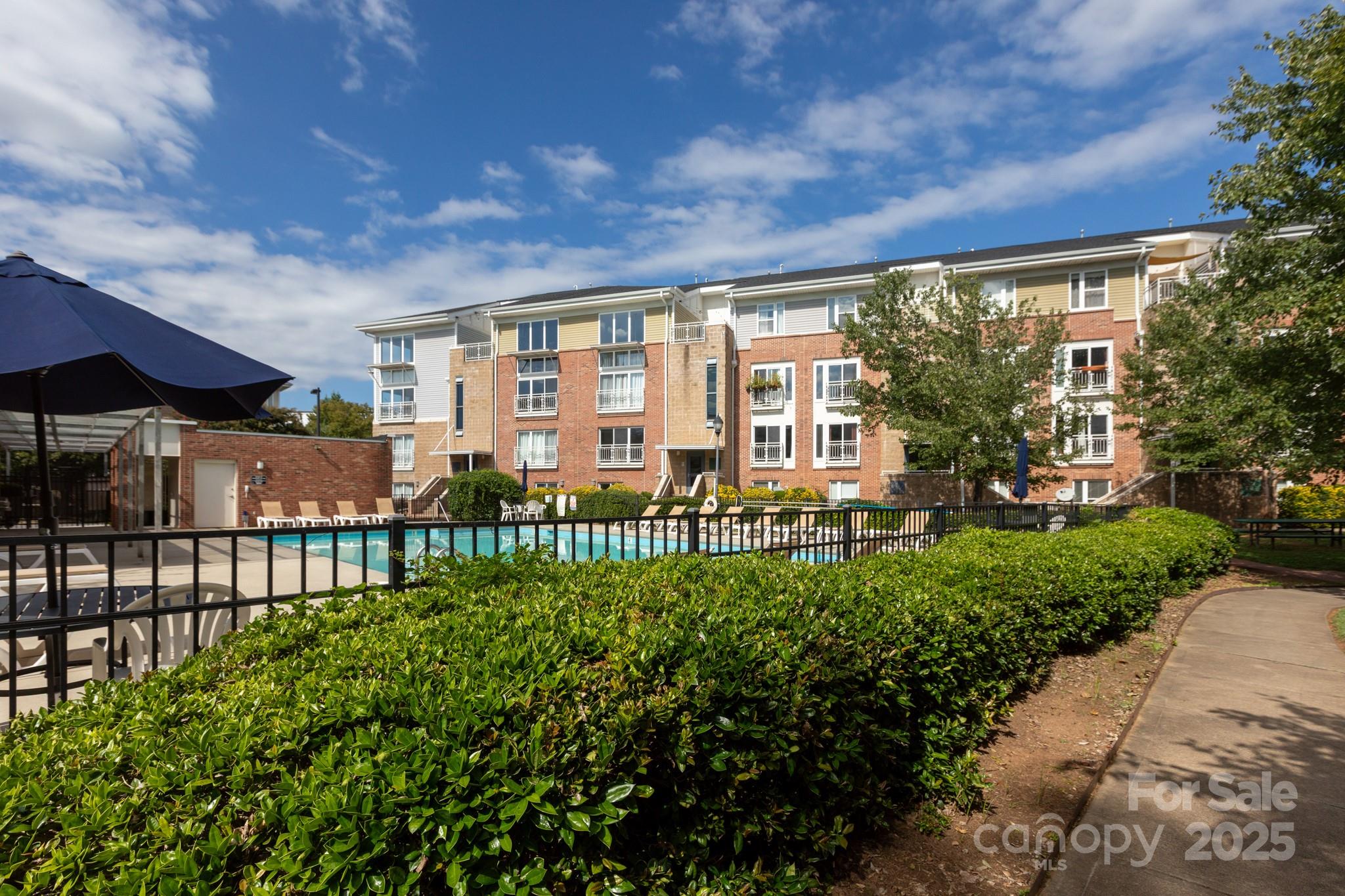 The Arts District - Residential