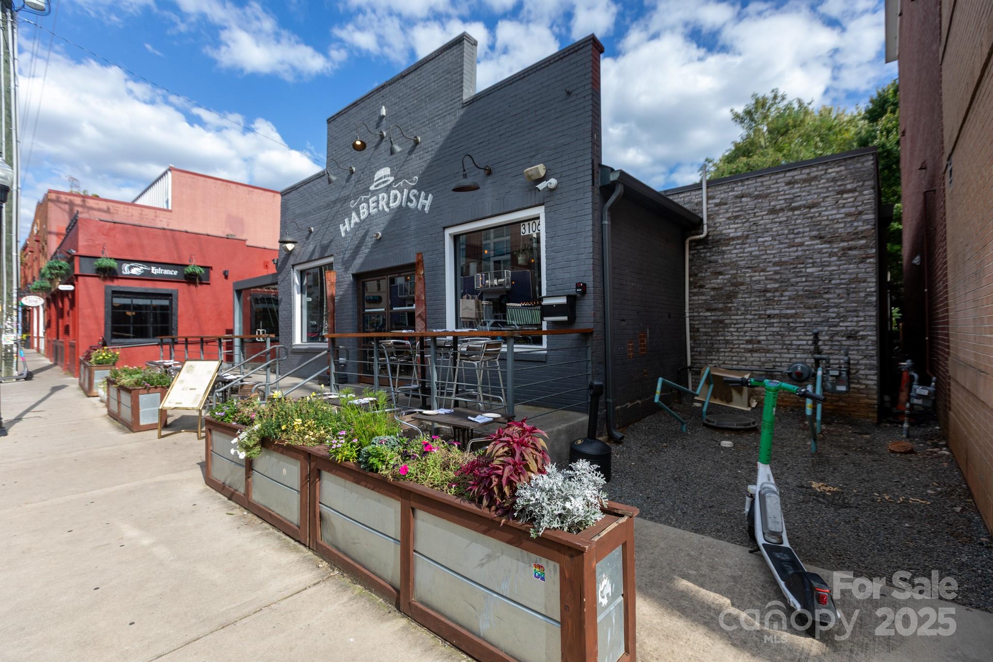 The Arts District - Residential