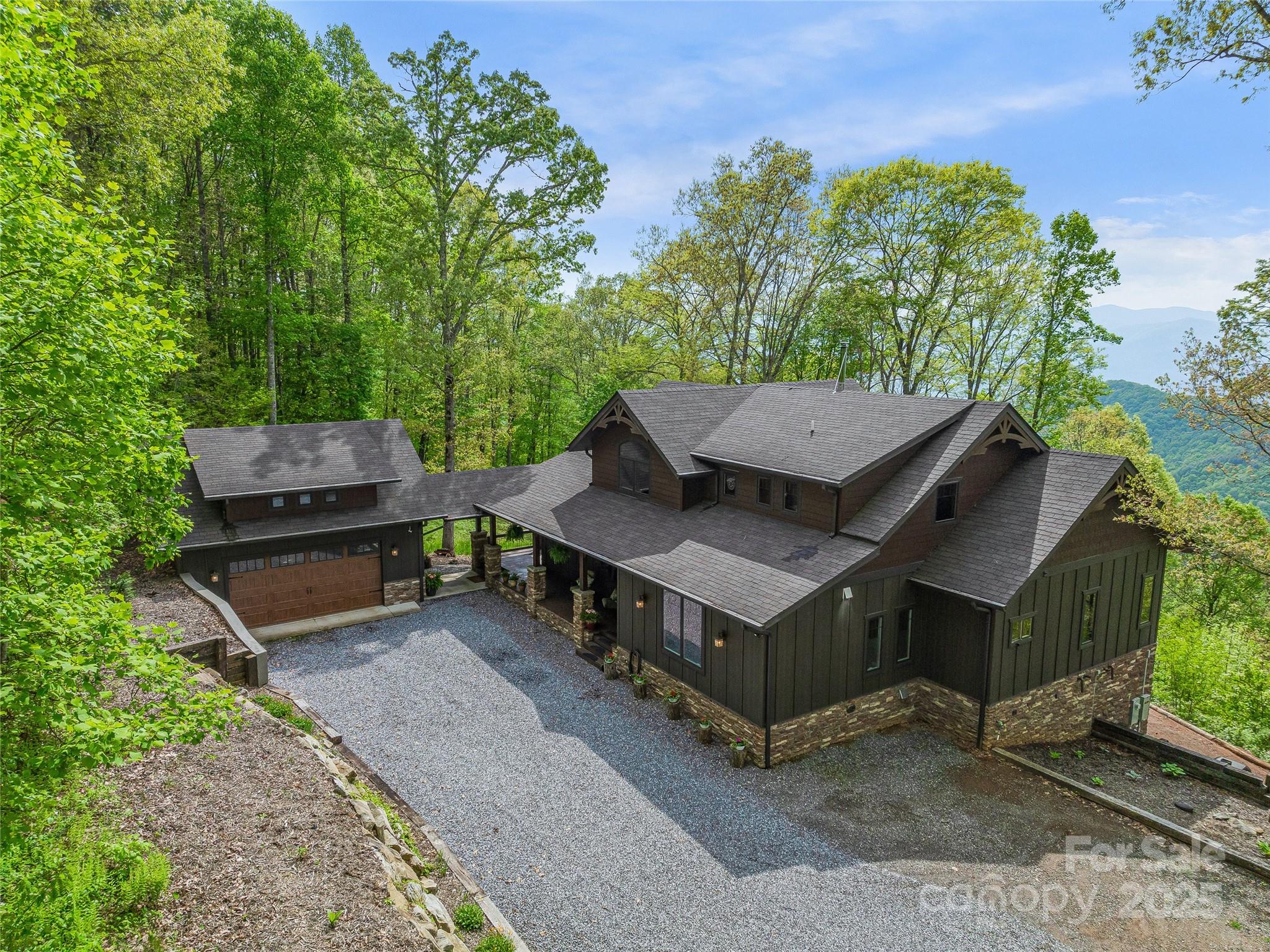 2223 Scarlet Ridge