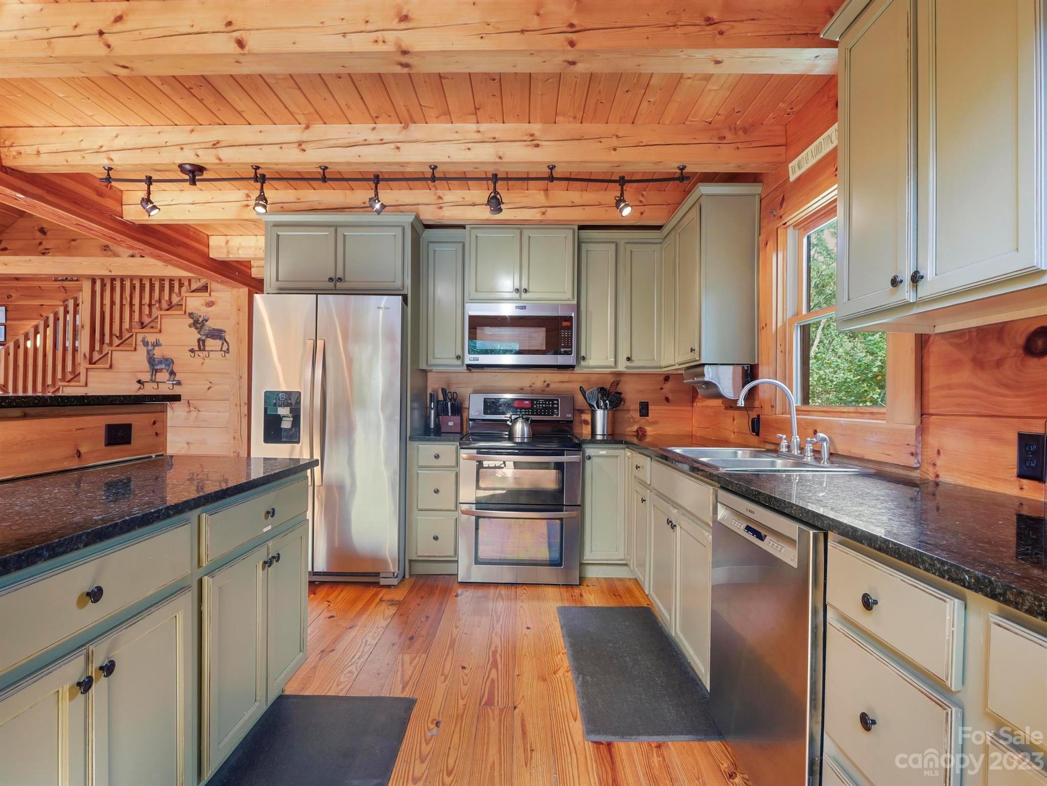 Rumbling Bald on Lake Lure - Residential