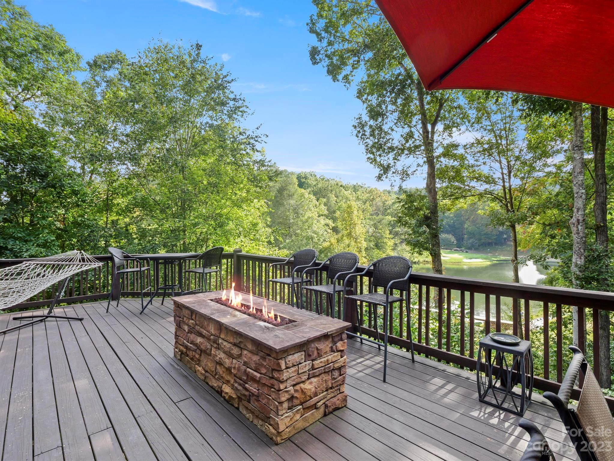 Rumbling Bald on Lake Lure - Residential