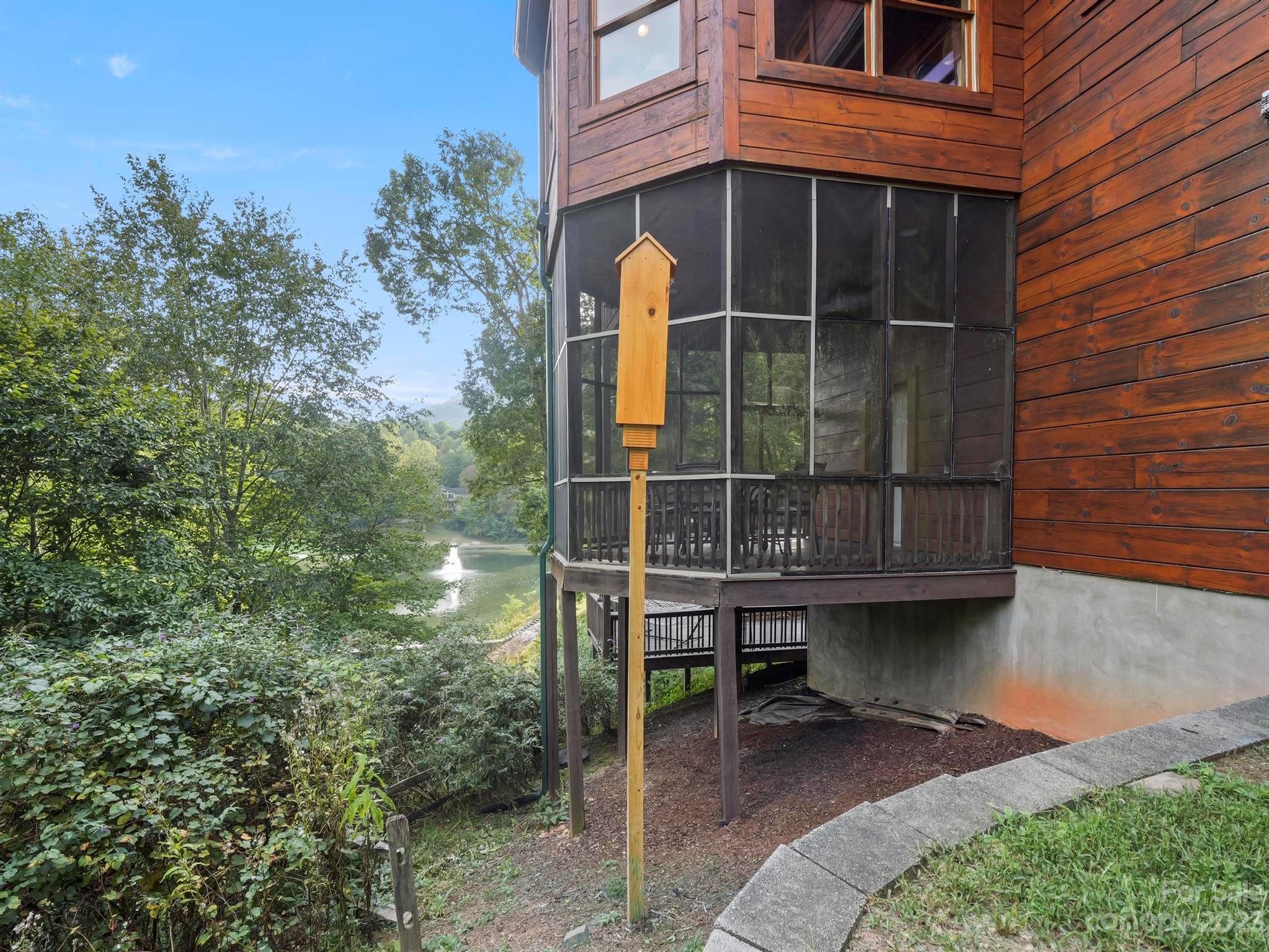Rumbling Bald on Lake Lure - Residential