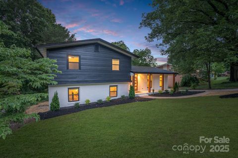 3326 Winterfield Place Charlotte NC 28205