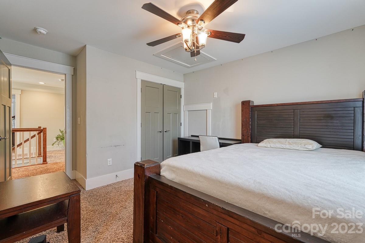 Woodfin Ridge - Residential Income