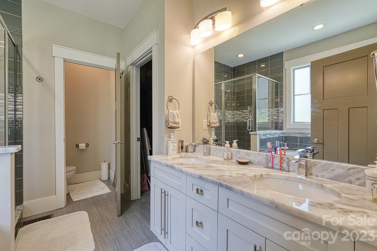 Woodfin Ridge - Residential Income