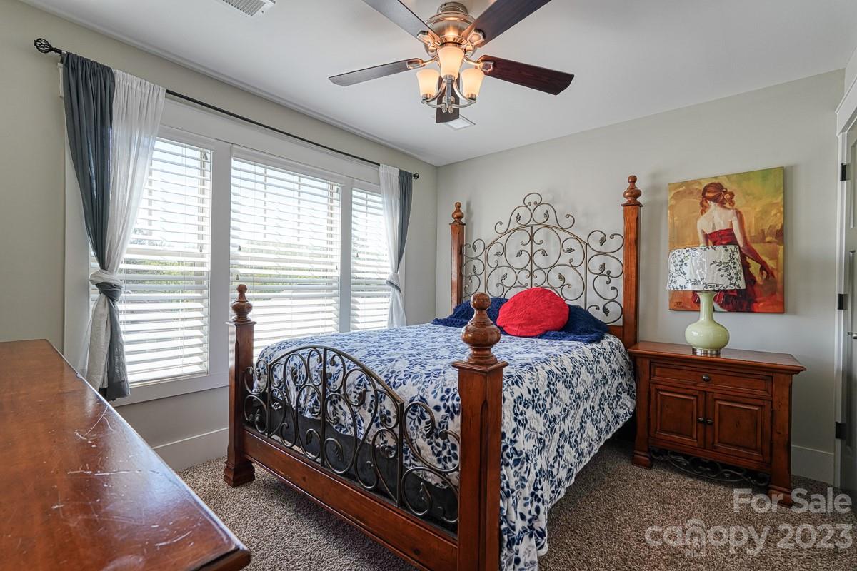 Woodfin Ridge - Residential Income