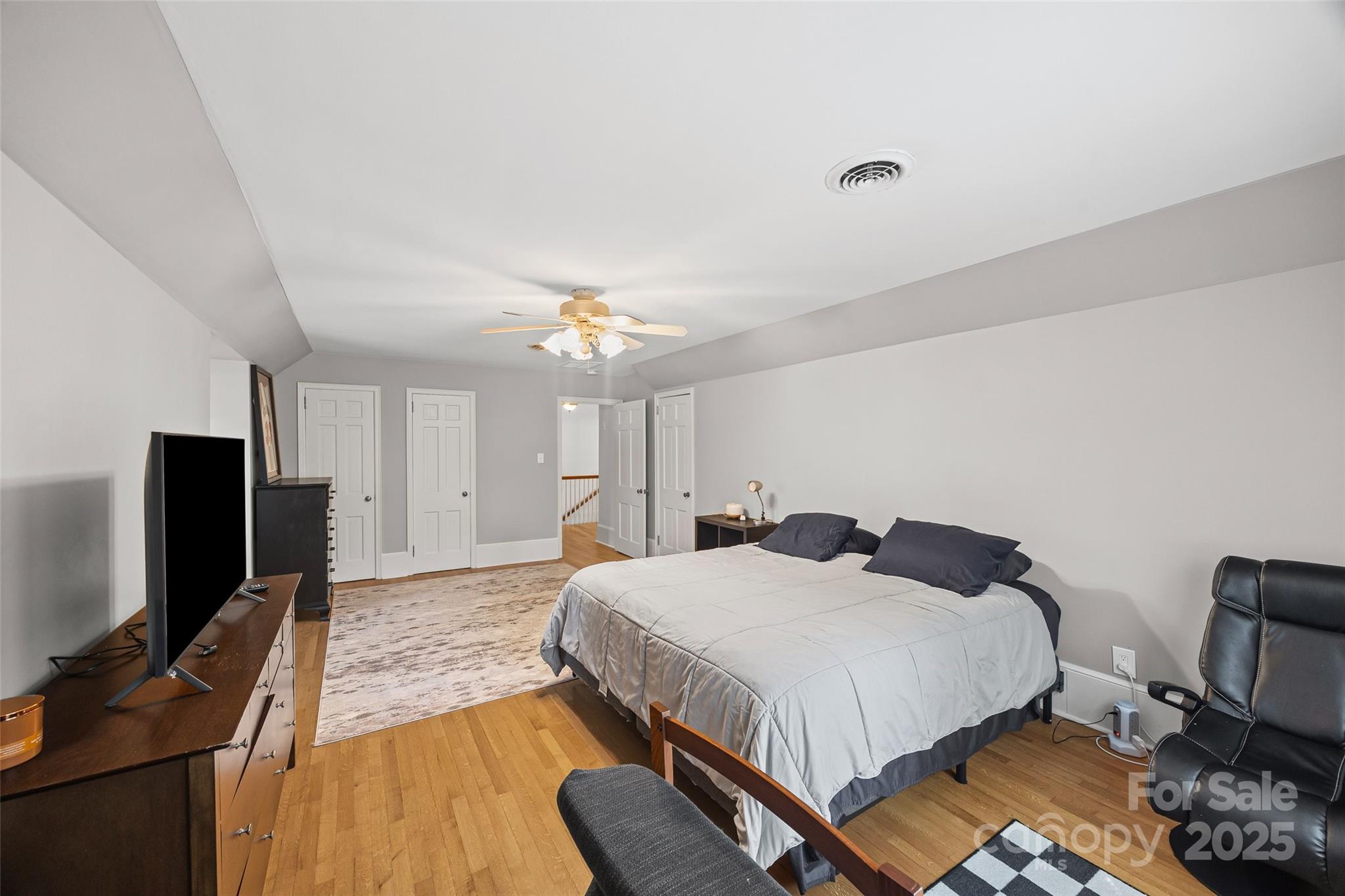 Seventeen Acres - Residential