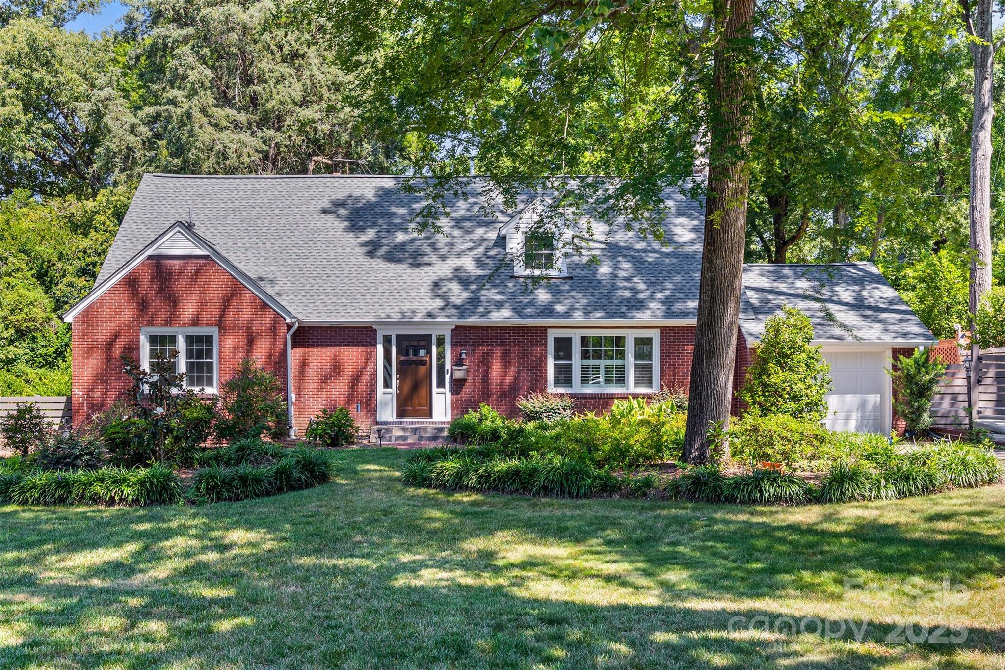 Seventeen Acres - Residential