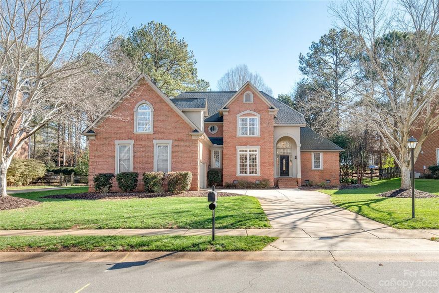 **MULTIPLE OFFER SITUATION. Please bring your highest and best by Sunday 1/21 at 5PM.** Walkable to Providence Country Club, Waverly and Rea Farms. Easy access to I-485, the Promenade, Blakeney, and Stonecrest (two Targets are nearby). Zoned to some of the most desirable school districts in south Charlotte. More recent upgrades include a new vapor barrier in the crawlspace, updated light fixtures, new Kohler toilets and faucets, Calacatta Vagli countertops in all the bathrooms, Schlage smart lock, Wyze smart thermostats, Wyze smart irrigation control, and an extra quiet wifi-enabled dishwasher.  Don’t miss the massive amounts of storage with the custom garage built-ins. Bonus room is currently being used as a 5th bedroom. Sellers are sad to leave the area due to a job relocation. This is a rare opportunity to get into a great area and home.